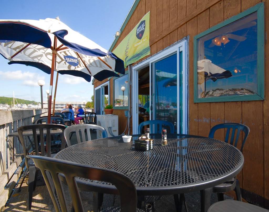 Cods Head | restaurant | 63 Atlantic Ave, Boothbay Harbor, ME 04538, USA | 2073156369 OR +1 207-315-6369