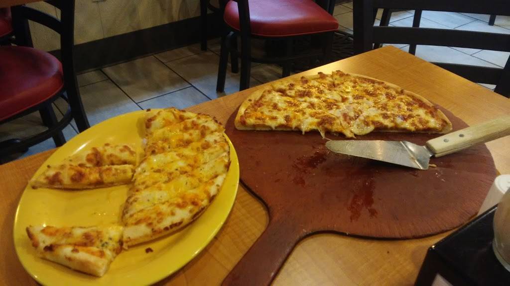 Mazzios Pizza | meal delivery | 19322 E Admiral Blvd, Catoosa, OK 74015, USA | 9186644444 OR +1 918-664-4444