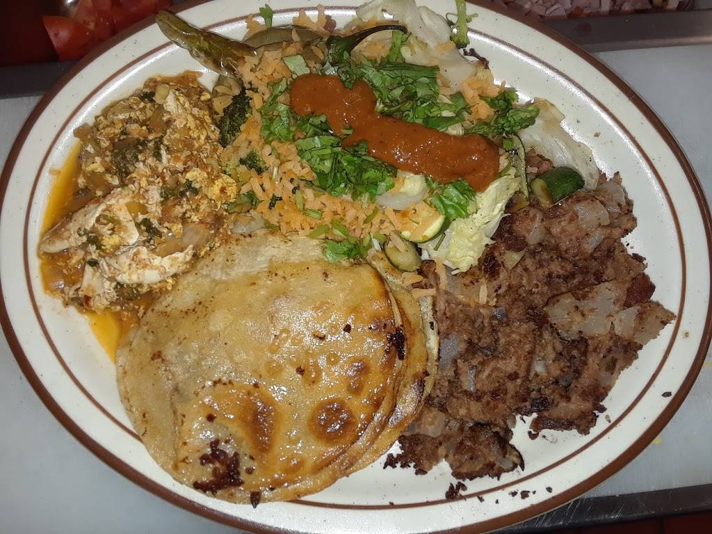 Down Town Burgers | restaurant | 9599 Sheep Creek Rd, Phelan, CA 92371, USA | 7608688871 OR +1 760-868-8871