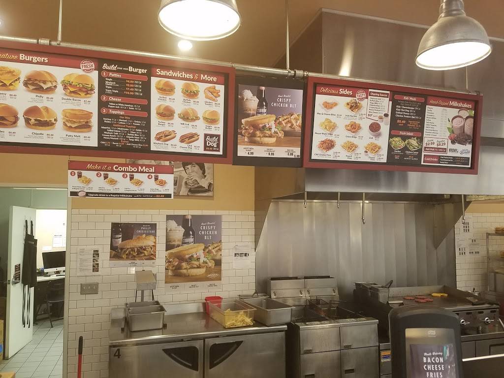 Wayback Burgers | restaurant | 130 23rd Ave #2, Port Hueneme, CA 93043, USA | 8059855557 OR +1 805-985-5557