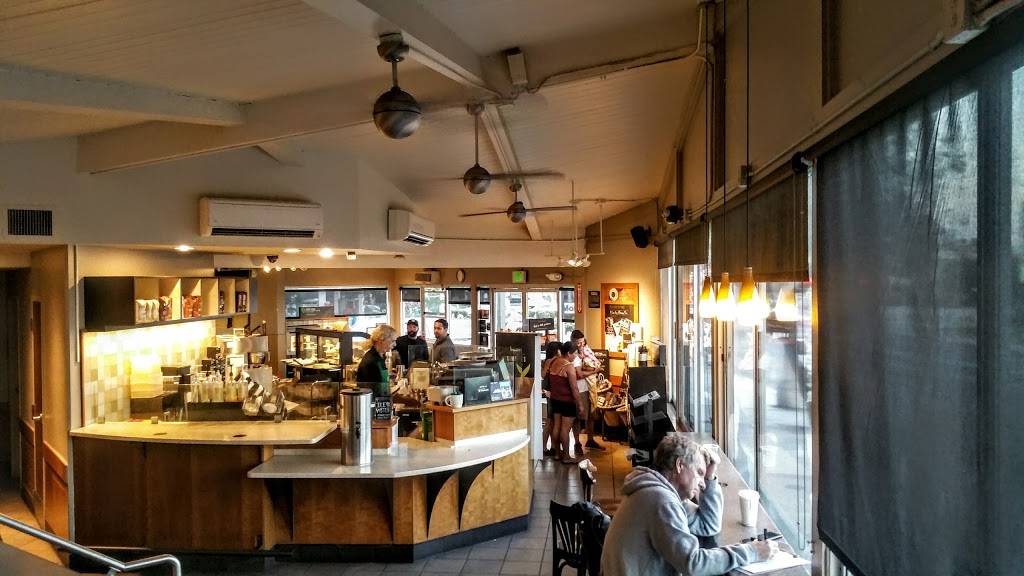 Starbucks | cafe | 180 N Coast Hwy, Laguna Beach, CA 92651, USA | 9494941302 OR +1 949-494-1302