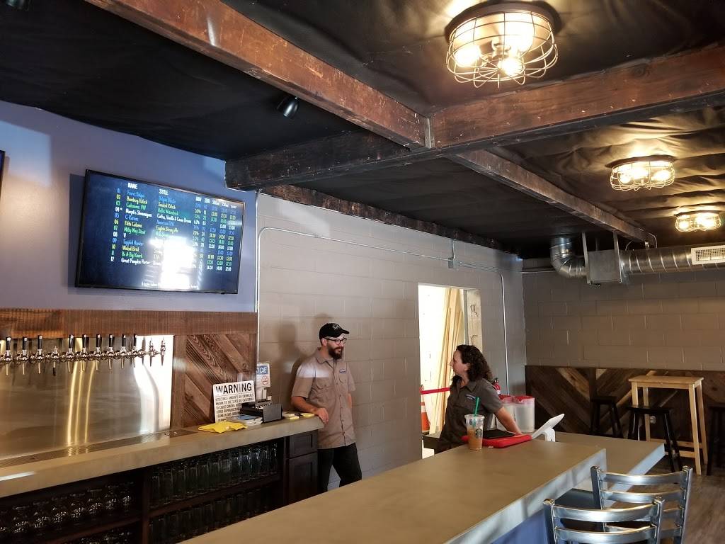 Clandestine Brewing | restaurant | 980 S 1st St ste b, San Jose, CA 95110, USA | 4085200220 OR +1 408-520-0220