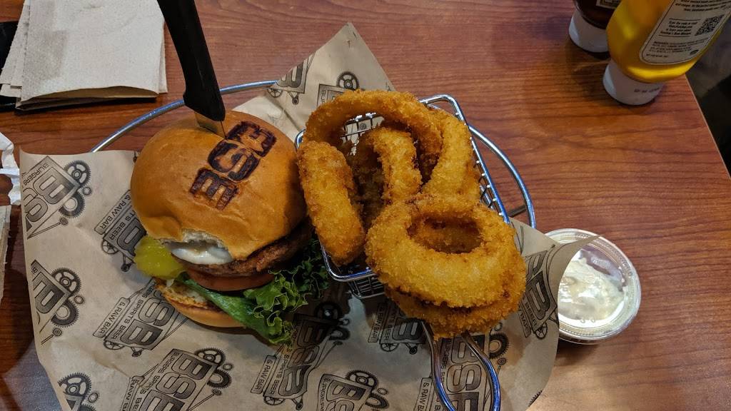 BSB & Raw Bar | restaurant | 2402 Auburn Way S, Auburn, WA 98002, USA | 8008044944 OR +1 800-804-4944