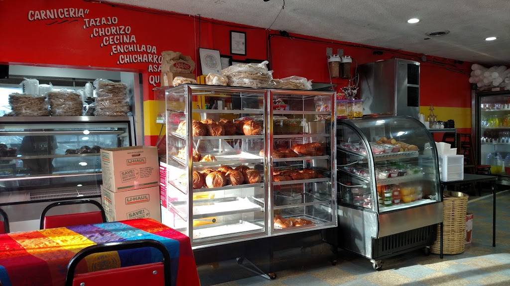 El Fortin | restaurant | 700 E Commonwealth Ave, Fullerton, CA 92831, USA | 7147734290 OR +1 714-773-4290