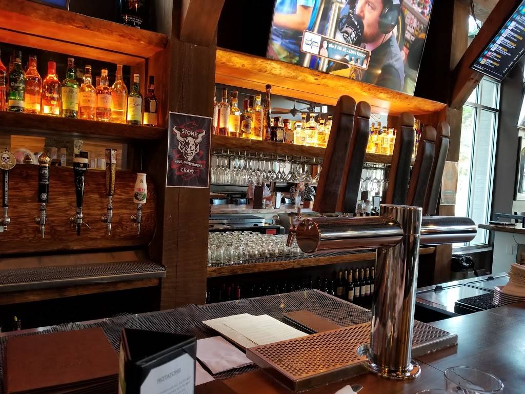 The Lodge Sports Grille | restaurant | 4209 SW Alaska St, Seattle, WA 98116, USA | 2063883337 OR +1 206-388-3337