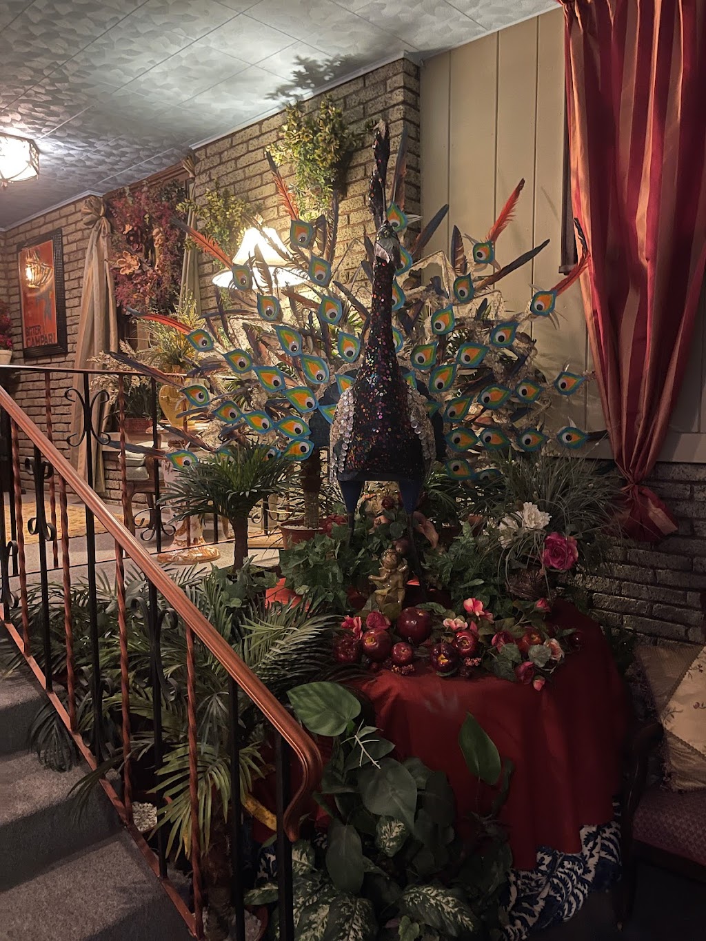 Downtown Lounge and Trattoria | restaurant | 312 E Dunlap St, Kentland, IN 47951, USA | 2194017003 OR +1 219-401-7003