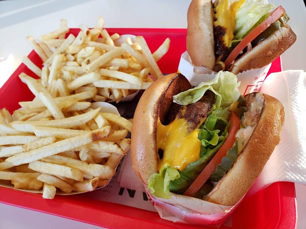In-N-Out Burger | restaurant | 2600 Stearns St, Simi Valley, CA 93063, USA | 8007861000 OR +1 800-786-1000