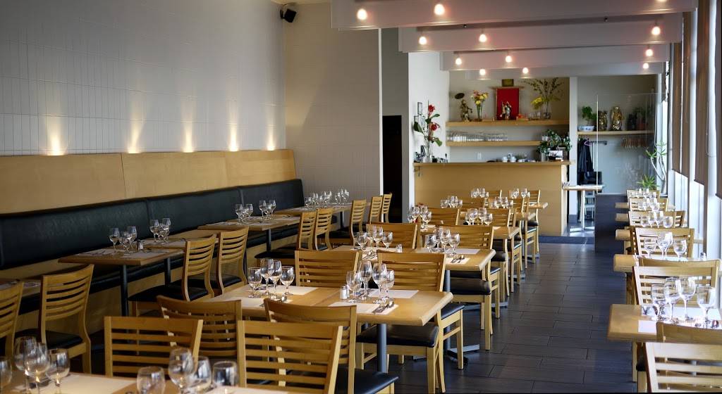 Restaurant Ô Asie | restaurant | 7060 Rue Sherbrooke E, Montréal, QC H1N 1E7, Canada | 5142556277 OR +1 514-255-6277