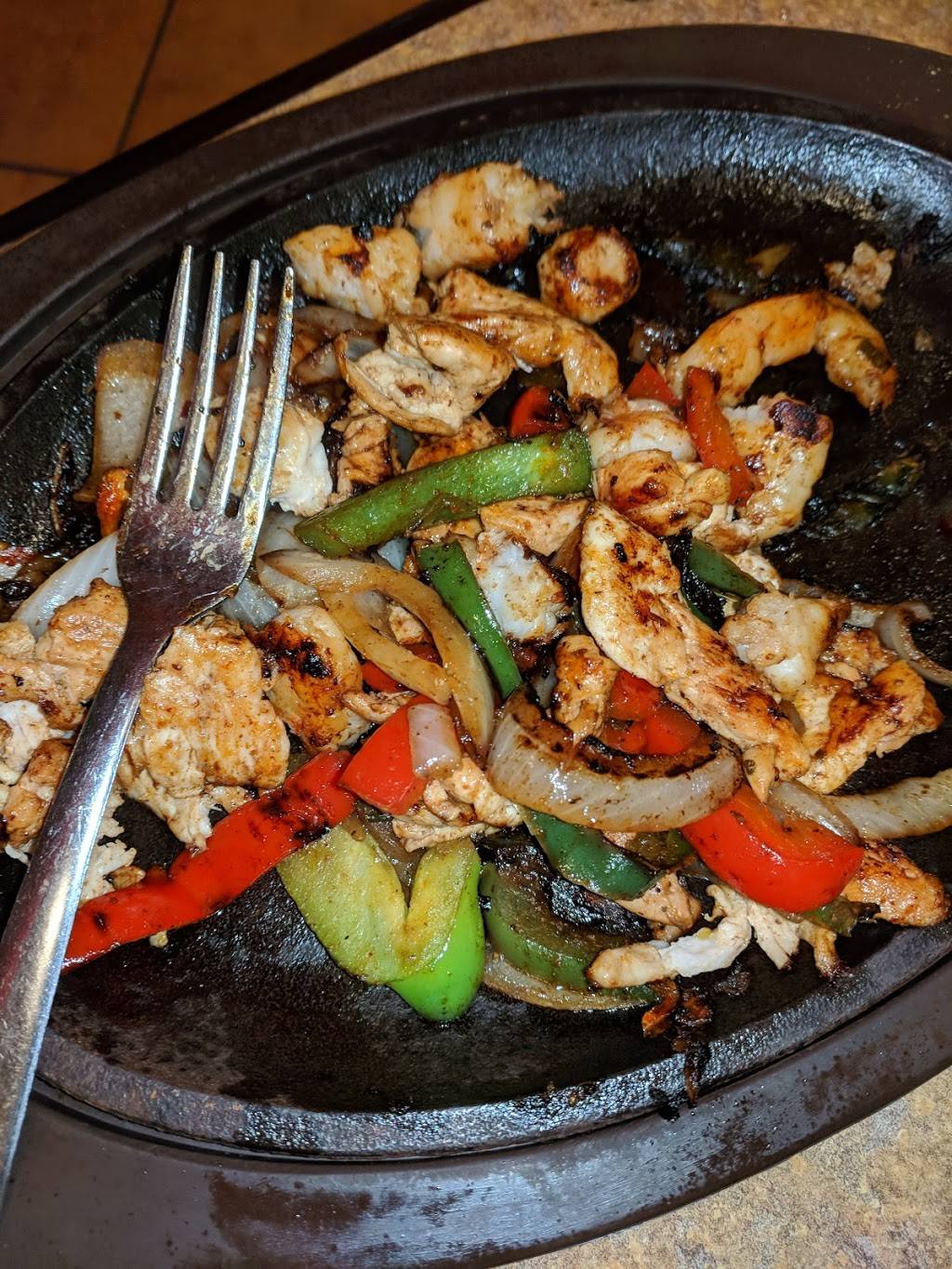 Plaza Azteca | restaurant | 1467 N Main St, Suffolk, VA 23434, USA | 7579251222 OR +1 757-925-1222