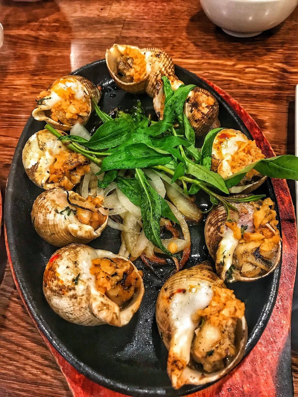 Vua Oc | restaurant | 10212 Westminster Ave #111, Garden Grove, CA 92843, USA | 7145915482 OR +1 714-591-5482