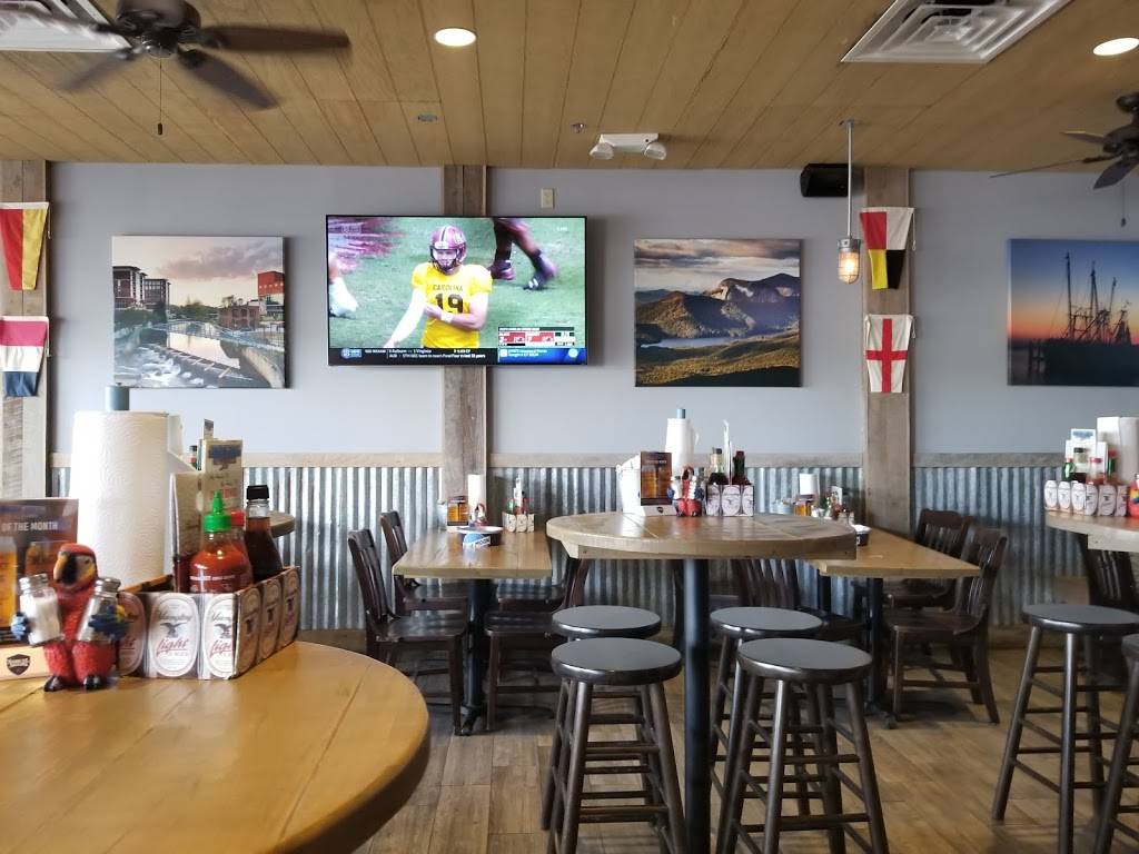 Shuckin Shack Oyster Bar | restaurant | 3620 Pelham Rd #4, Greenville, SC 29615, USA | 8643358975 OR +1 864-335-8975