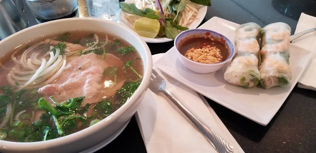 The Pho Shop | restaurant | 3760 Sports Arena Blvd #3, San Diego, CA 92110, USA | 6192221447 OR +1 619-222-1447