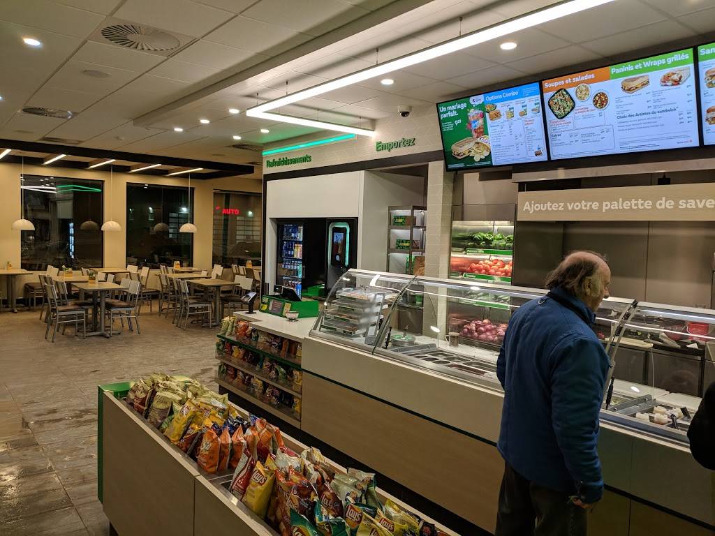 Subway | restaurant | 1035 Avenue Larue, Québec, QC G1C 1J5, Canada | 4186607177 OR +1 418-660-7177