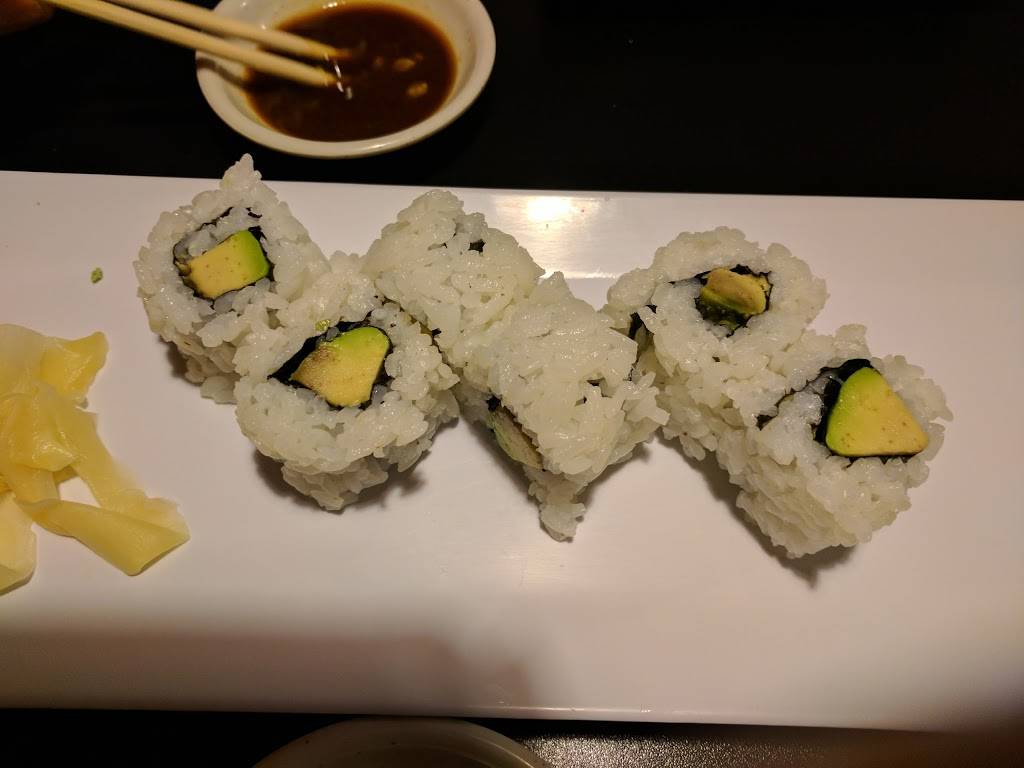 Fat Fish Sushi | restaurant | 3657 Old Santa Rita Rd, Pleasanton, CA 94588, USA | 9254167700 OR +1 925-416-7700