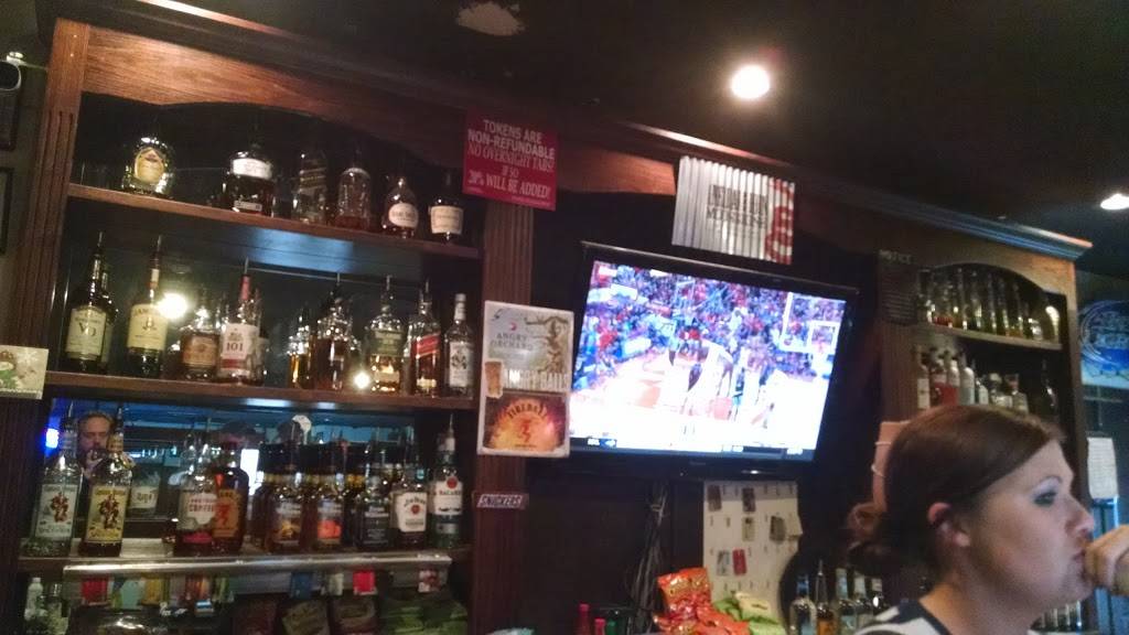 Southern Billiards and Burgers | restaurant | 200 Lanier Dr, Statesboro, GA 30458, USA | 9122259887 OR +1 912-225-9887