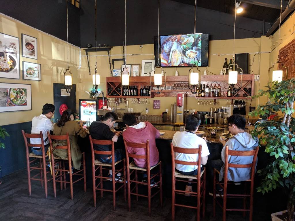 Noodle Talk | restaurant | 4546 El Camino Real A6, Los Altos, CA 94022, USA | 6509352357 OR +1 650-935-2357