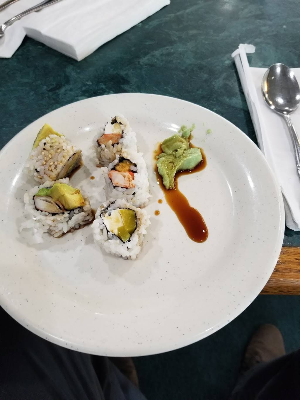 Empire Buffet | restaurant | 16149 Cross Bay Blvd, Howard Beach, NY 11414, USA | 7183232888 OR +1 718-323-2888