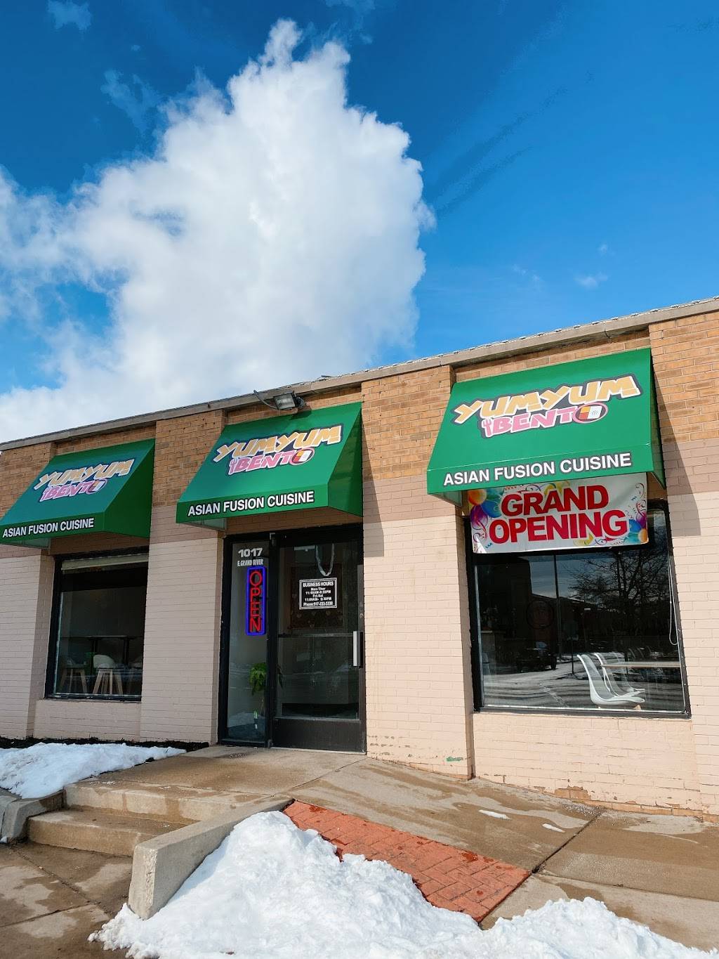 YumYum Bento | restaurant | 1017 E Grand River Ave, East Lansing, MI 48823, USA | 5173333338 OR +1 517-333-3338