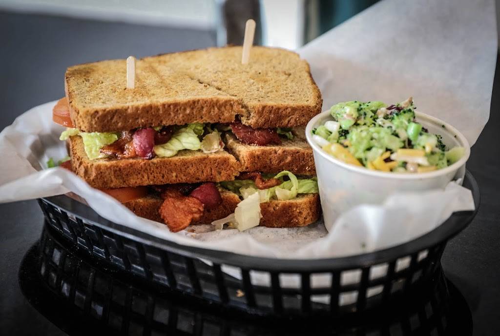 Food Farmacy | restaurant | 1764 Main St, Escalon, CA 95320, USA | 2098317863 OR +1 209-831-7863