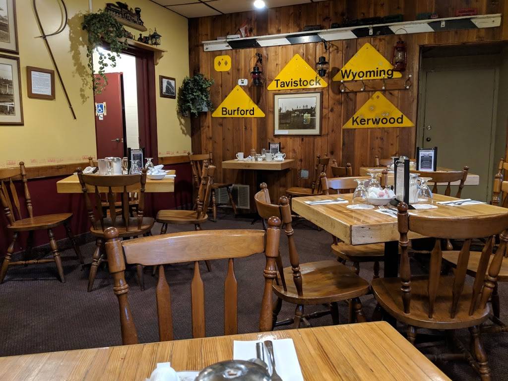 Quehls | restaurant | 33 Woodstock St S, Tavistock, ON N0B 2R0, Canada | 5196552835 OR +1 519-655-2835