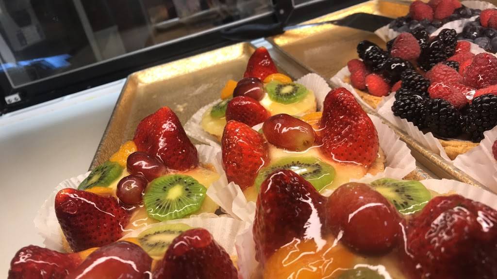 Papagalino Cafe | bakery | 1537, 9014 N Milwaukee Ave, Niles, IL 60714, USA | 8478039260 OR +1 847-803-9260