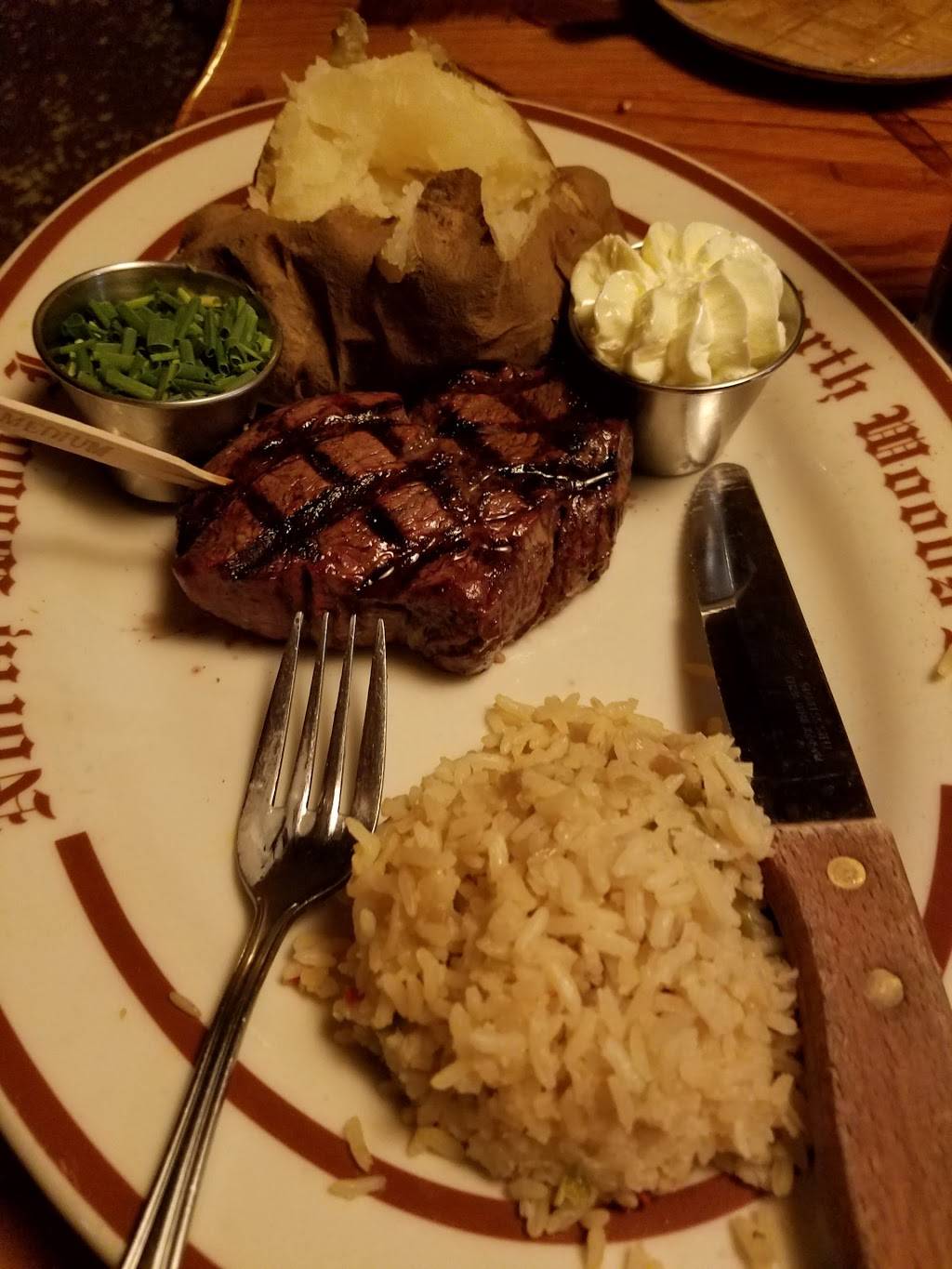 Clearmans North Woods Inn of Covina | restaurant | 540 N Azusa Ave, Covina, CA 91722, USA | 6263317444 OR +1 626-331-7444