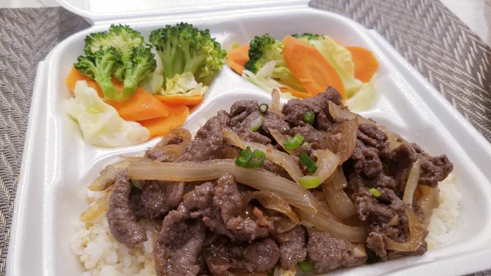 Chefs Kitchen To-Go | restaurant | Townsendia Ave, Moreno Valley, CA 92557, United States | 9512291522 OR +1 951-229-1522