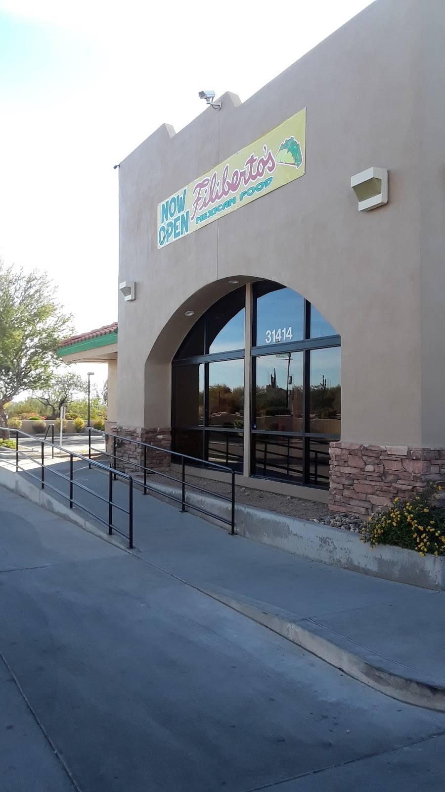 Filibertos Mexican Food | restaurant | 31414 N Cave Creek Rd, Cave Creek, AZ 85331, USA | 4804883624 OR +1 480-488-3624