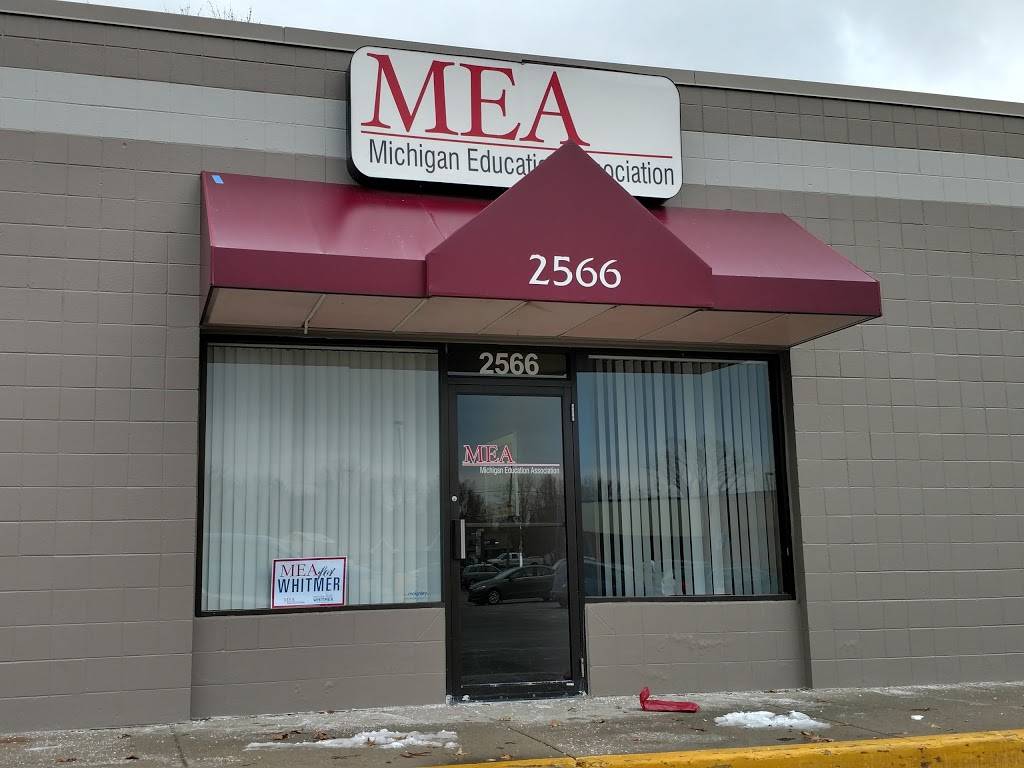 Subway Restaurants | restaurant | 2578 E Grand River Ave, Howell, MI 48843, USA | 5175463006 OR +1 517-546-3006