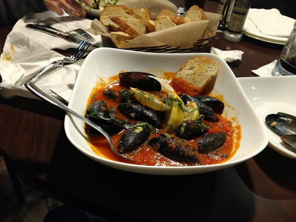 Vitales Hudsonville | restaurant | 5779 Balsam Dr, Hudsonville, MI 49426, USA | 6166622244 OR +1 616-662-2244