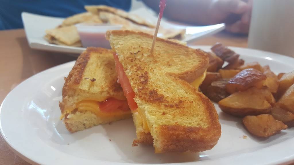 Sunrise City Cafe | restaurant | 204 Orange Ave, Fort Pierce, FL 34950, USA | 7722421833 OR +1 772-242-1833