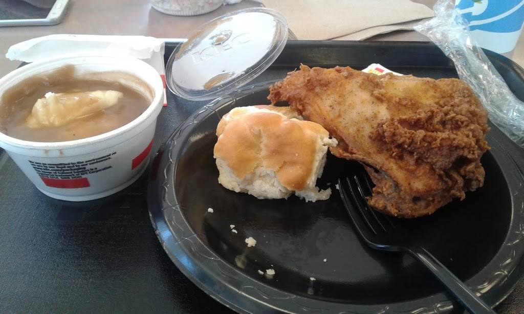 KFC | restaurant | 210 North, WV-2, New Martinsville, WV 26155, USA | 3044554038 OR +1 304-455-4038