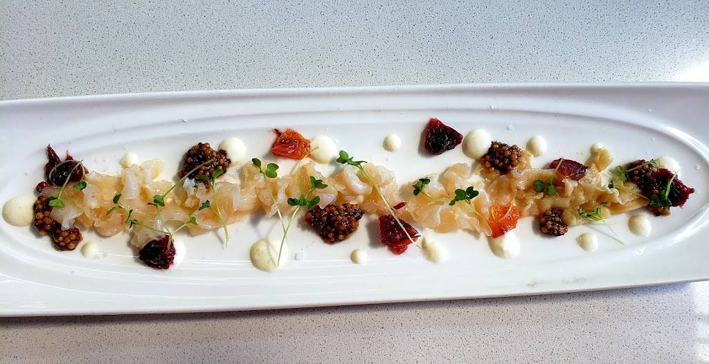 Taylor Shellfish Oyster Bar | restaurant | 504 Bellevue Way NE, Bellevue, WA 98004, USA | 4254403875 OR +1 425-440-3875