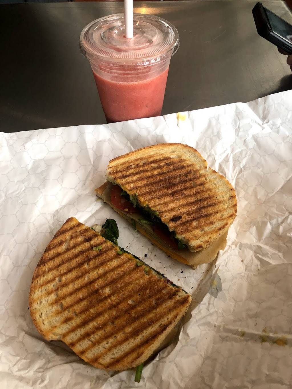 On the Bus | restaurant | 400 N Water St, Milwaukee, WI 53202, USA | 4142048585 OR +1 414-204-8585