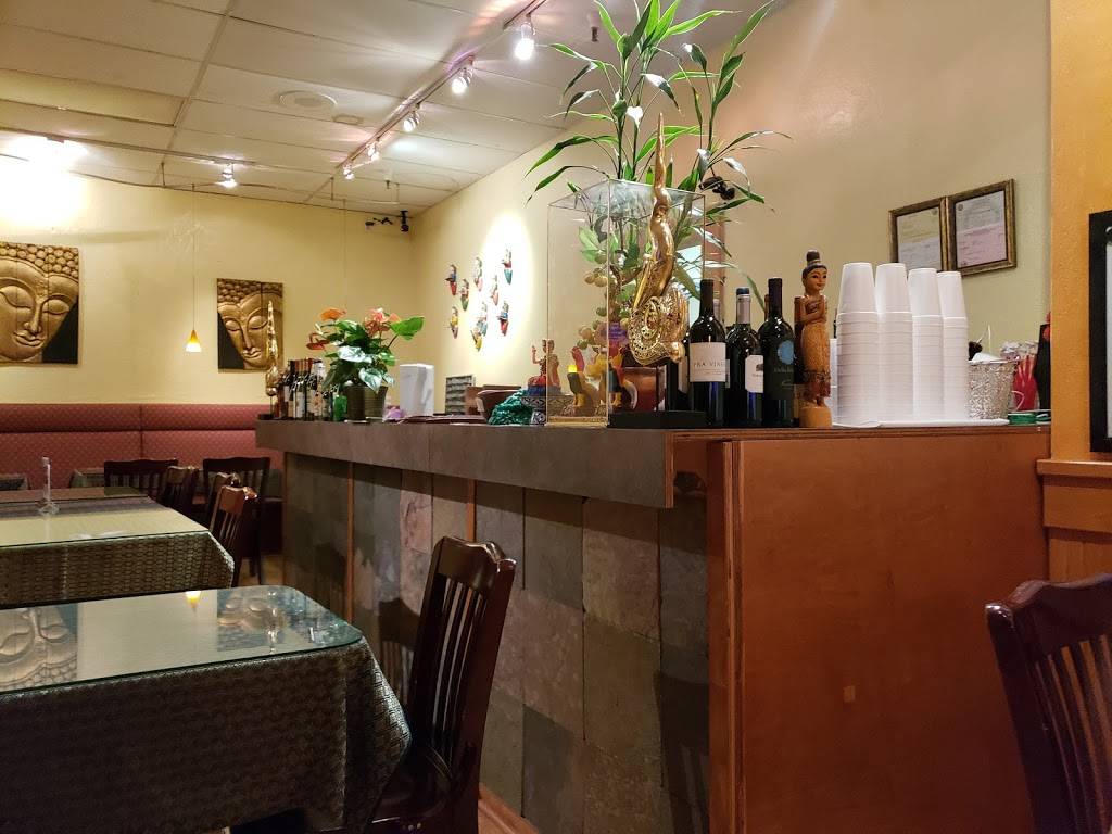 Khun Suda Thai Cuisine | restaurant | 1825 Douglas Blvd, Roseville, CA 95661, USA | 9167822745 OR +1 916-782-2745