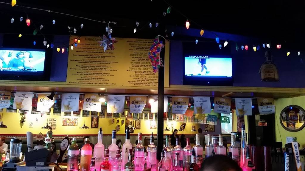 Que Pasa Mexican Cantina | restaurant | 10466 Roosevelt Blvd N, St. Petersburg, FL 33716, USA | 7275785380 OR +1 727-578-5380