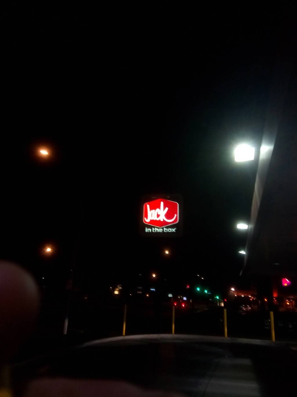 Jack in the Box | restaurant | 100 S State College Blvd, Anaheim, CA 92806, USA | 7147589325 OR +1 714-758-9325