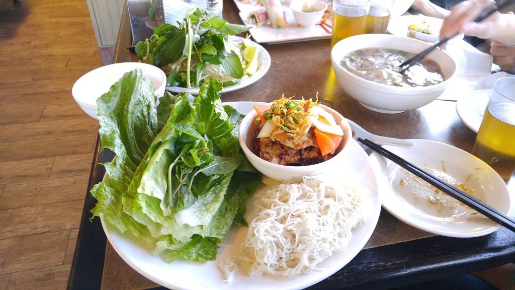 Phở Ao Sen | restaurant | 665 San Pablo Ave, Albany, CA 94706, USA | 5106795000 OR +1 510-679-5000