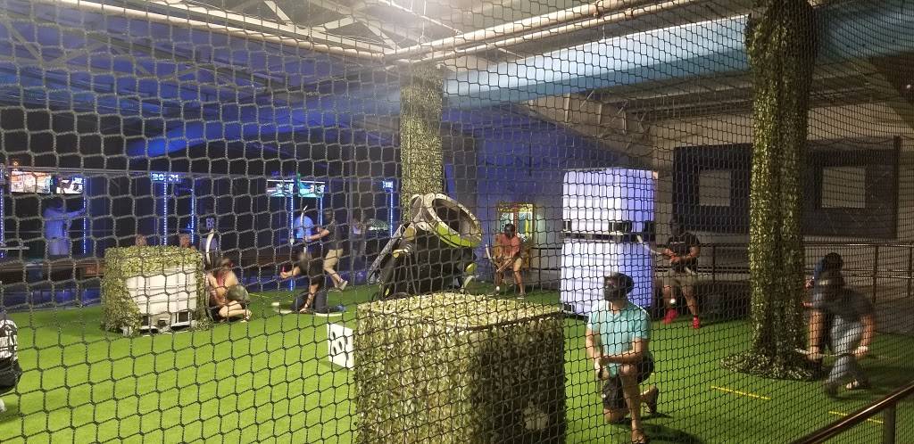 Coliseum V | restaurant | 2801 E Independence Blvd, Charlotte, NC 28205, USA | 9802373517 OR +1 980-237-3517