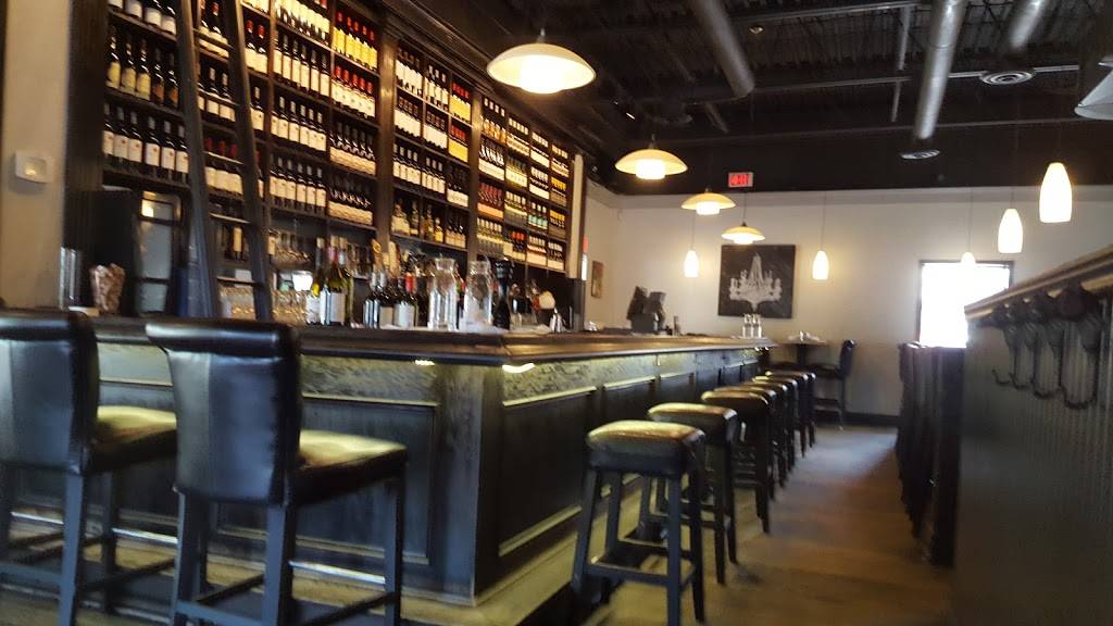 Cavallo Nero | restaurant | 370 Wilson St E, Ancaster, ON L9G 4S4, Canada | 9056488888 OR +1 905-648-8888