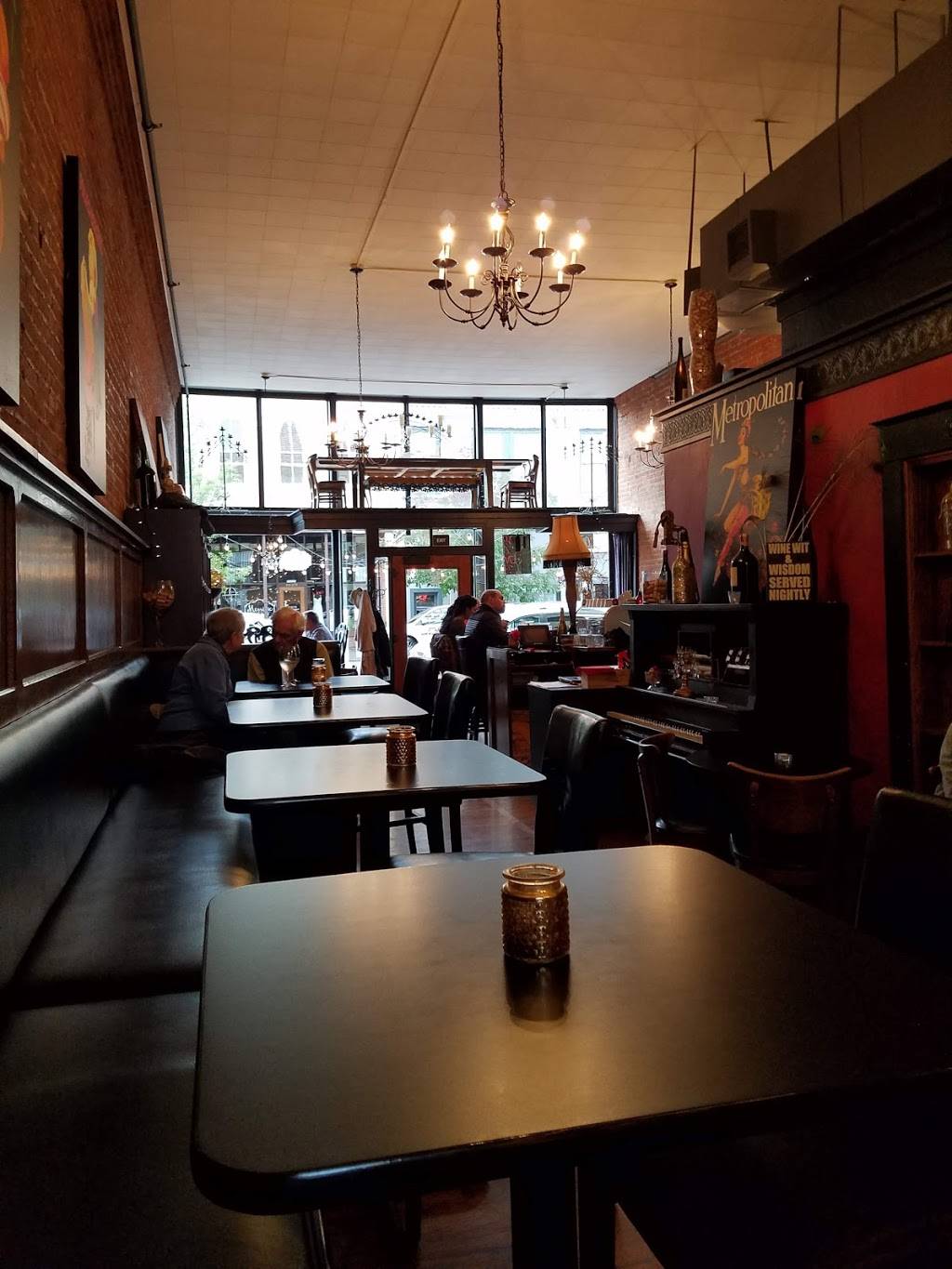 Sweet Red Bistro | restaurant | 208 W 1st Ave, Albany, OR 97321, USA | 5417040510 OR +1 541-704-0510