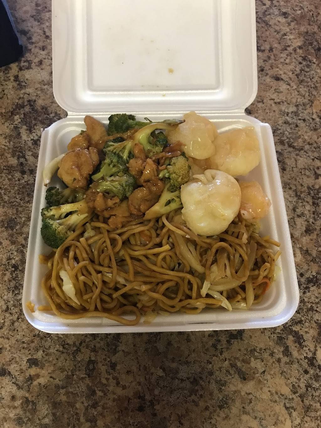 Tasty Wok | meal takeaway | 132 E Main St, Newark, DE 19711, USA | 3023693838 OR +1 302-369-3838