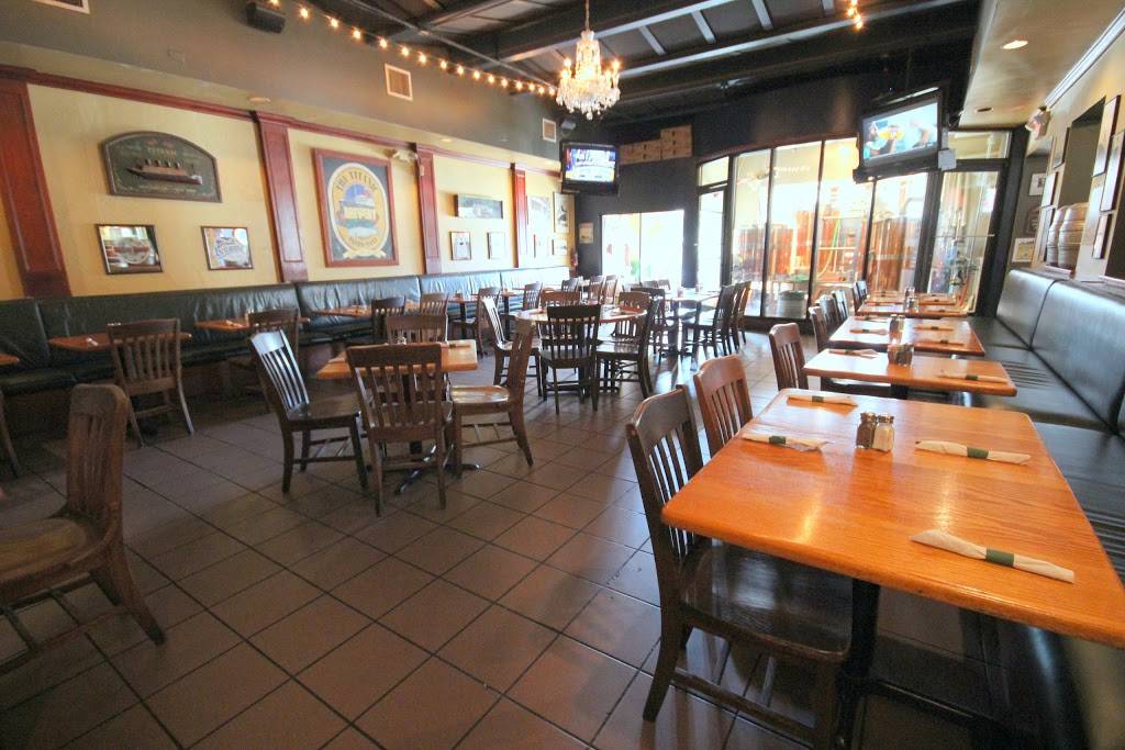 Titanic Brewery & Restaurant | restaurant | 5813 Ponce de Leon Blvd, Coral Gables, FL 33146, USA | 3056672537 OR +1 305-667-2537