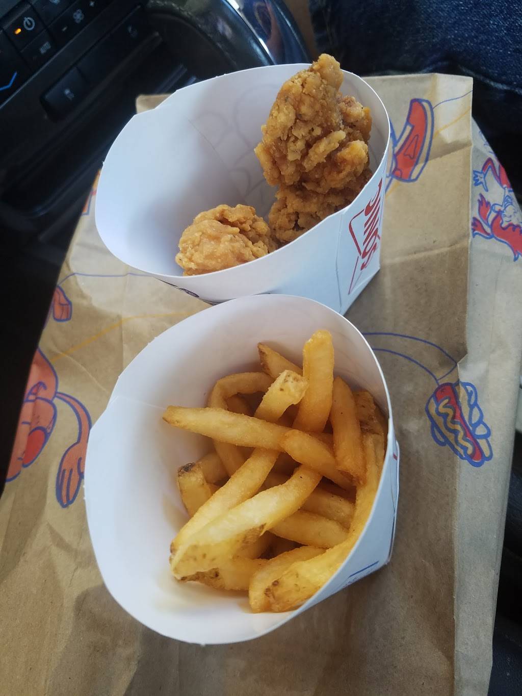 Sonic Drive-In | restaurant | 55 Newbury St, Peabody, MA 01960, USA | 9785359100 OR +1 978-535-9100