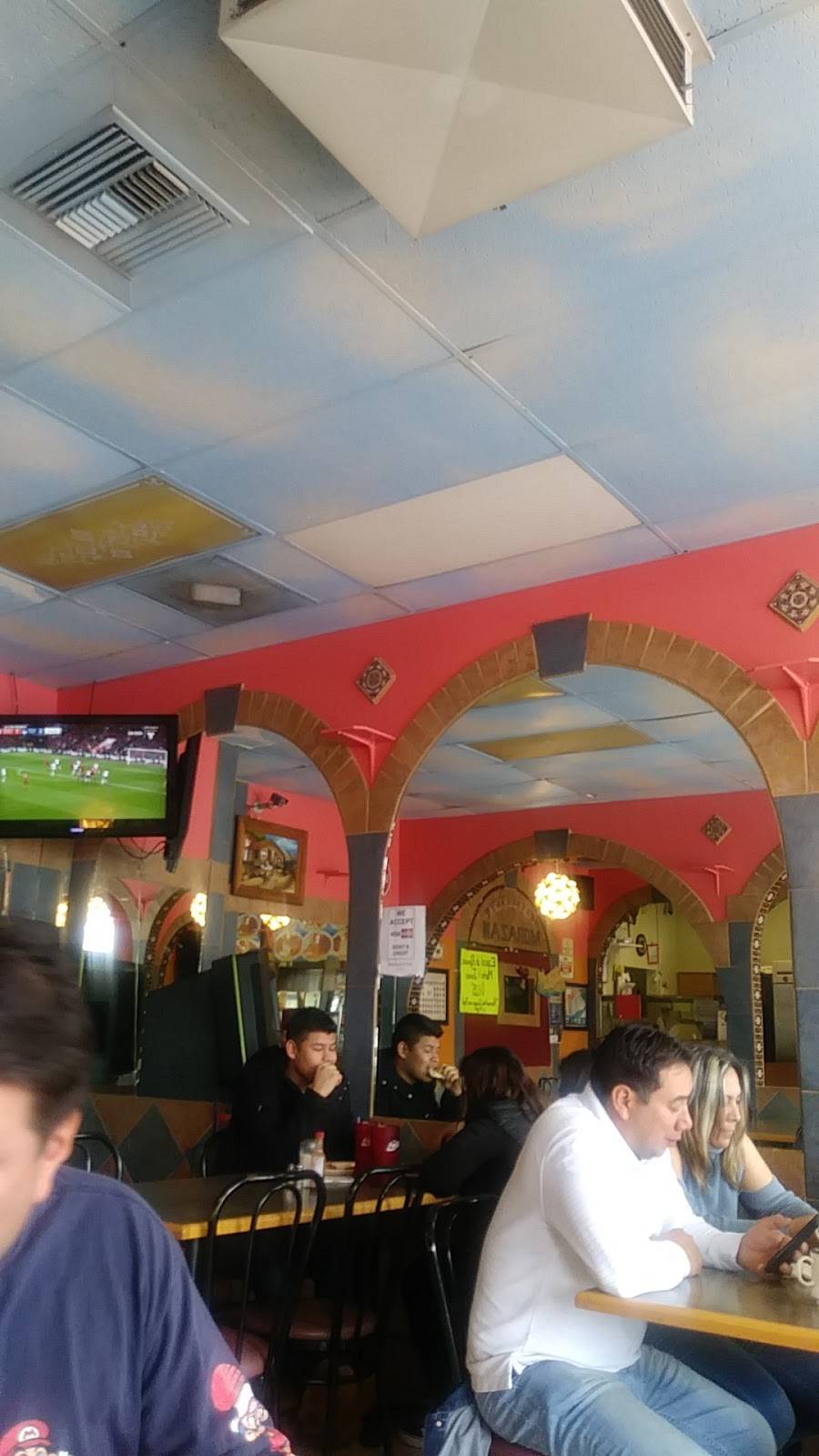 Morazan | restaurant | 15700 Vanowen St, Lake Balboa, CA 91406, USA | 8189943838 OR +1 818-994-3838