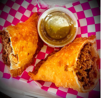 Empanada Kings | restaurant | 501 E 2nd Ave, Crestview, FL 32536, USA | 9315612828 OR +1 931-561-2828