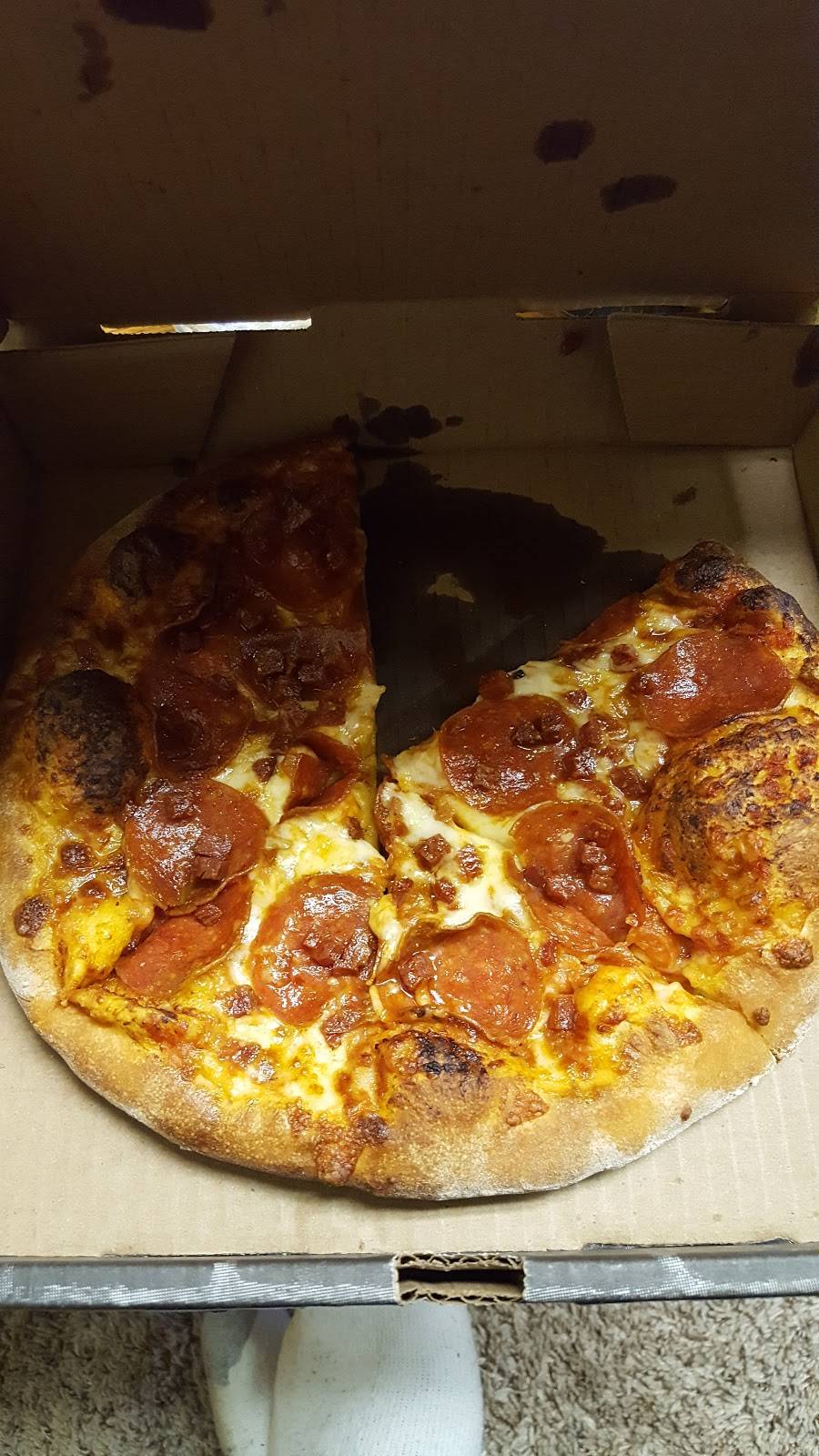 Toppers Pizza | meal delivery | 3841 Douglas Ave, Racine, WI 53402, USA | 2624562249 OR +1 262-456-2249