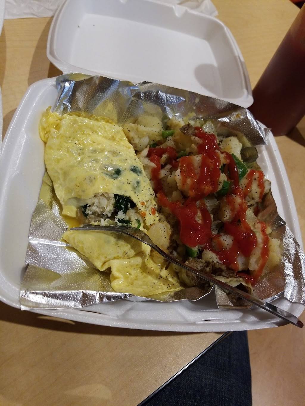 Amaris | restaurant | 5037 Baltimore Ave, Philadelphia, PA 19143, USA | 2159219552 OR +1 215-921-9552