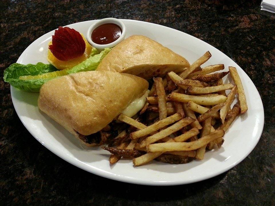 Roxanas Restaurant | restaurant | 234 81st Ave, Merrillville, IN 46410, USA | 2195255190 OR +1 219-525-5190