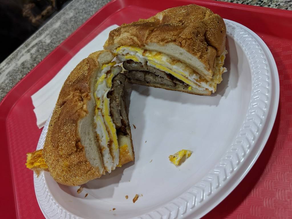 Jimbos Hamburger Palace | restaurant | 2027 Lexington Ave, New York, NY 10035, USA | 2128313999 OR +1 212-831-3999